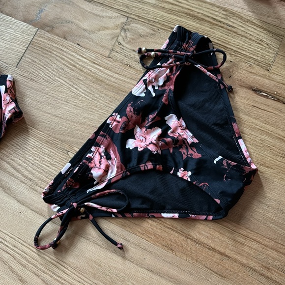 WHITE AND BLACK set, new without tags. - Picture 3 of 8